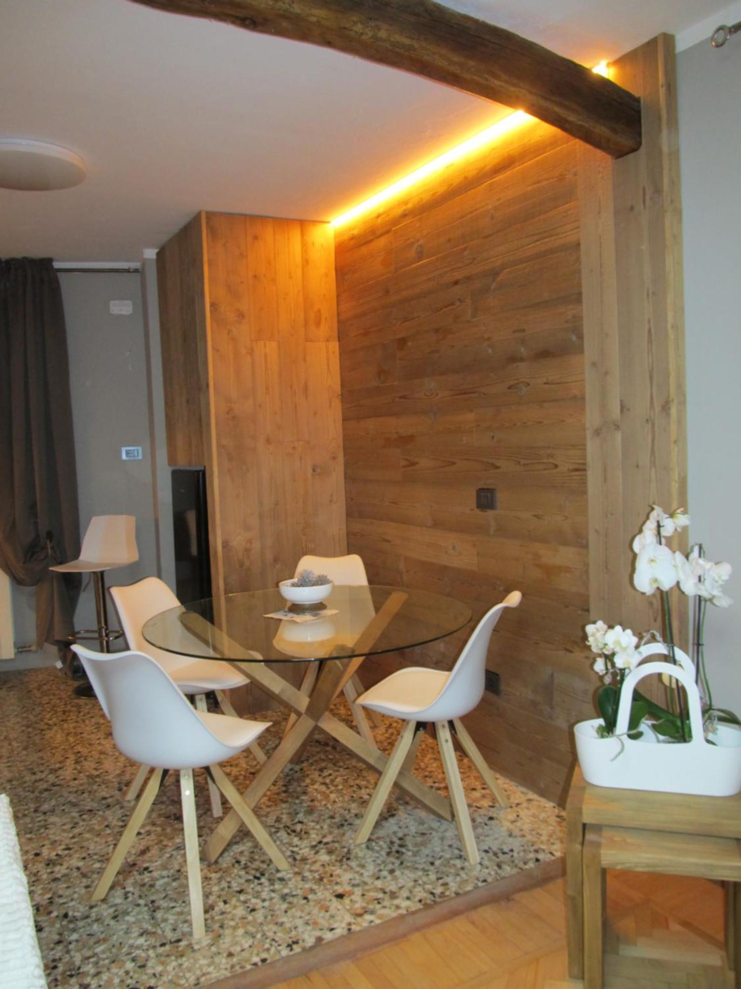 Maisongnemaz Apartment Aosta